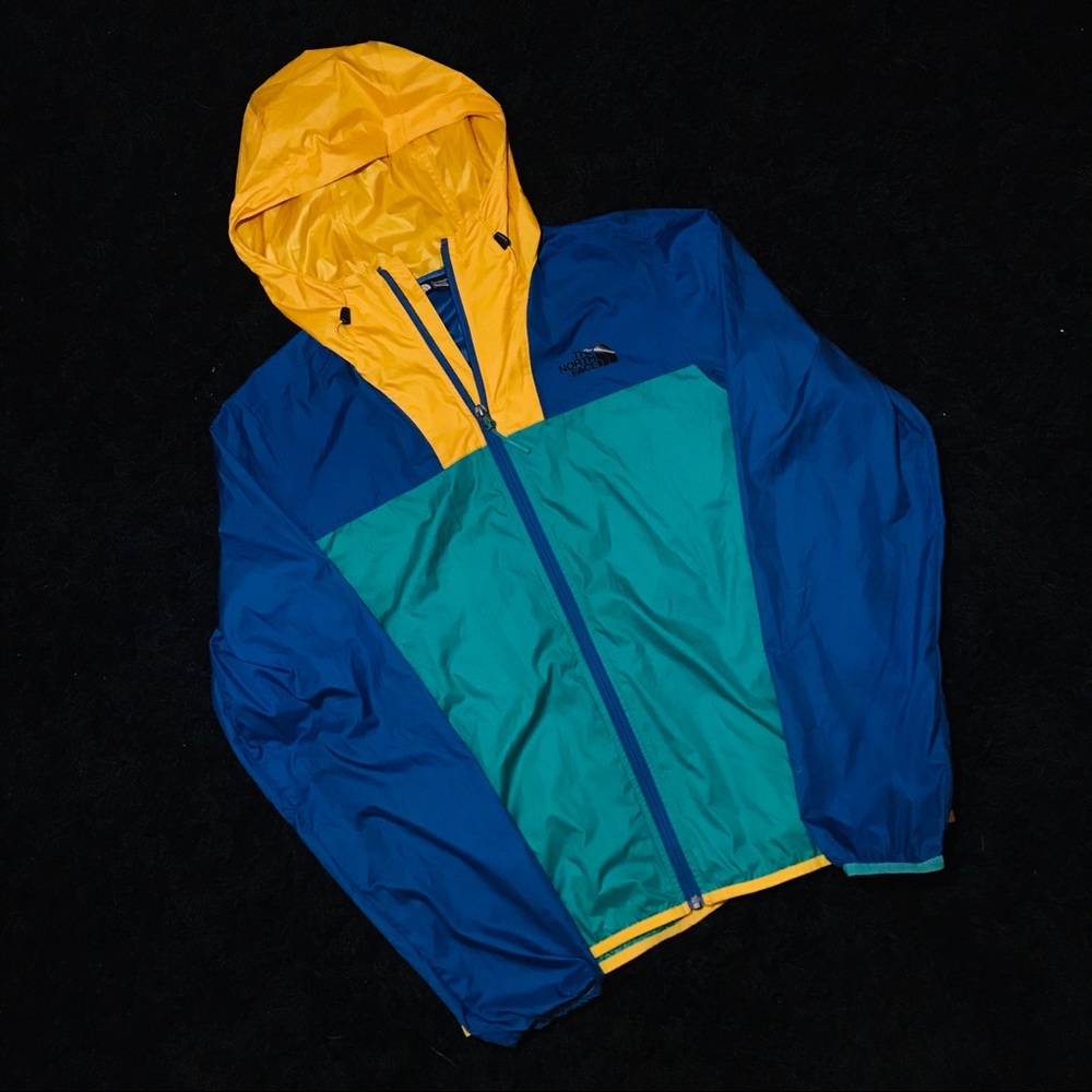 Retro North Face Windbreaker sz S